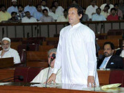 اگر وزیراعظم نے خود کواحتساب کیلئے پیش نہ کیا توتحریک انصاف سڑکوں پر ہو گی عمران خان