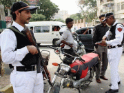 کراچی میں دو پولیس اہلکاروں کی ٹارگٹ کلنگ