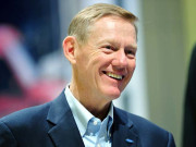 نشے میں دھت ایلن مولالی ڈرائیونگ کرتے ہوئے رنگے ہاتھوں پکڑے گئے