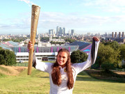 101سالہ فوجا سنگھ کومشعل تھامنے کا اعزاز مل گیا