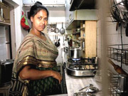 جھاڑو پونچھا لگاتے ہاتھوں نے جب تھاما قلم   