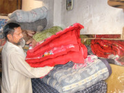 گدوں کی تیاری سے وابستہ افراد کی بڑی تعداد کام چھوڑچکی