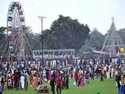 عیدالفطر کے دوسرے روز گہما گہمی عوامی مقامات پر رش