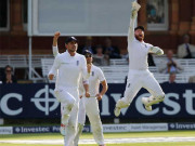 لارڈزمیں گورے ’کالا‘ کام کرنے لگے