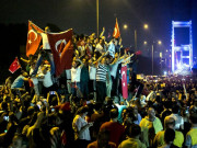 ترک جمہوریت پر شب خون کیسے ناکام ہوا اب کیا ہوگا