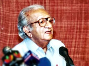 شفقت تنویرمرزا آدرشوں کی خاطرجینے والاباغی آنکھوں میں خواب سجائے رخصت ہوگیا