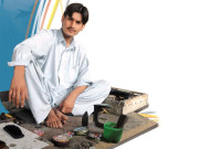 ’’موچی ہونے پر شرم نہیں آتی بہت خوش ہوں اپنا کام کرتا ہوں نوکری تو غلامی ہوتی ہے‘‘ 