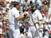  ہاشم اور کیلس کے درمیان377 رنزکی ریکارڈ شراکت