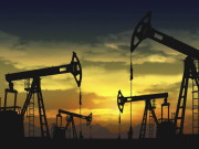 خام تیل کی عالمی قیمتوں میں ایک بار پھرکمی