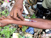 نوعمری میں منشیات کا بڑھتا ہوا رجحان