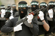 فلسطینی مزاحمت کاروں کو تہران کی مدد حاصل ہے ایرانی جنرل  