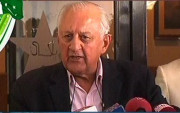 چیئرمین پی سی بی کی وطن واپسی انگلینڈ میں ٹیم کی کارکردگی سے مطمئن
