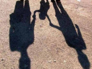 بچوں کے اغوا کی بڑھتی وارداتیں والدین نے بچوں کو پارک اورشاپنگ سینٹرزلے جانا کم کردیا