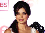 اداکارہ پریانکا چوپڑا اب باکسنگ کے رنگ میں