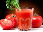 ٹماٹرکا جوس اضافی چربی پگھلانے اورکینسر کیخلاف مدافعت بڑھانے میں مددگار