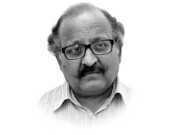 اب وکلاء نشانے پر