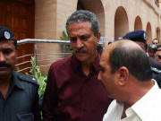 مئیر کراچی وسیم اختر کی زیر التوا مقدمات کی جلد سماعت کیلئے سندھ ہائی کورٹ میں درخواست