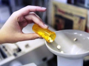 خوشنودی لاشاری کیخلاف جعلی ادویہ کانیا اسکینڈل سامنے آگیا