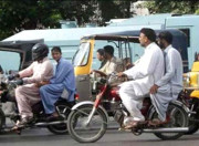 سندھ حکومت کا 8 سے 10 محرم تک موٹر سائیکل کی ڈبل سواری پر پابندی لگانے کا فیصلہ