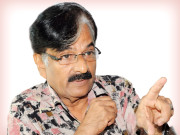 مُنی بیگم اور بلقیس خانم سے سندھی گیت گوائے 