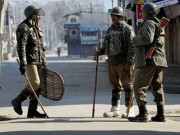 مقبوضہ کشمیر میں بھارتی فوج کی بربریت جاری مزید درجنوں بے گناہ نوجوان گرفتار