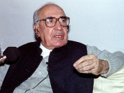 بینظیر اور نواز حکومتیں برطرف کرنے والے سابق صدر غلام اسحاق کی آج 10 ویں برسی