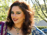 کینیڈا میں ’’مس پاکستان ورلڈ‘‘ مقابلہ کرانیوالی سونیا احمد نے فلمسازی شروع کردی