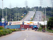 کنٹینر وہیکلز کی پکڑ دھکڑ ٹرانسپورٹرز نے کل سے ملک گیر ہڑتال کی دھمکی دیدی