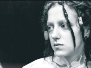 شیزوفرینیا کی بیماری بوڑھوں کے علاوہ نوجوانوں میں بھی ہوسکتی ہے  