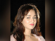 بالی ووڈ اداکارہ نشا کوٹھاری کو موٹاپے نے فلمی دنیا سے دور کردیا