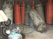 ڈسکہ میں گیس سلنڈر کی دکان میں دھماکے سے 3 بہن بھائی جاں بحق