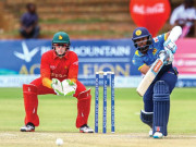 سری لنکا نے ٹرائنگولرسیریز کی ٹرافی قبضے میں کرلی