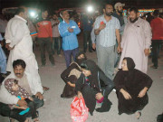 حکومت نے رقیہ بلڈنگ کے مکینوں کو بے آسرا چھوڑدیا
