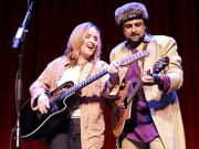 امریکی گلوکارہ میلیسا ایتھریج کی سلمان احمد کوامریکا میں پرفارمنس کی دعوت