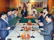 آئندہ ہفتے سندھ کے چند وزرا کو گھر بھیجنے کا امکان
