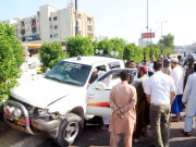 کراچی مولانا فاروقی حملے میں زخمی 5گارڈ جاں بحق دیگر واقعات میں مزید 13افراد ہلاک