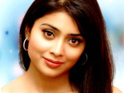 شریہ سرن سلور اسکرین پر آج آئٹم سانگ کے ساتھ جلوہ گر ہوں گی 