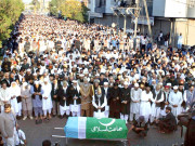 پروفیسرغفور سپردخاکنماز جنازہ میں مختلف شخصیات کی شرکت 