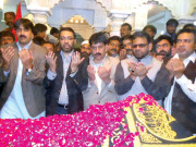 متحدہ کے وفد کی بے نظیر کی برسی کے اجتماع میں شرکت