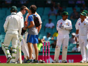 محمد عامر کے خطرناک باؤنسر پر میٹ رنشا کو ہیلمٹ نے بچا لیا