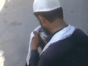 25 ہزار کا اسمارٹ فون رکھنے والا بھکاری