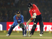 بھارتی امپائر کی ’دھاندلی‘ پر انگلش ٹیم بھڑک اٹھی