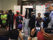 دبئی میں پی ایس ایل ٹرافی کی تقریب رونمائی