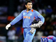 پاکستان کے خلاف شکست  دھونی ہیرو سے زیرو بن گئے 