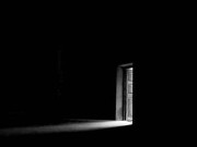 ایک سوال کا جواب اور دہلیز