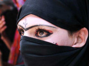 لاہور:گداگری کی آڑ میں وارداتیں کرنے والا خواجہ سرا گرفتار 