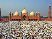 2070 تک اسلام   دنیا کا سب سے بڑا مذہب ہوگا امریکی رپورٹ