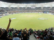 کرکٹ پچ کو سیاسی اکھاڑہ نہ بنائیں