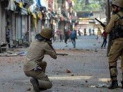 مقبوضہ کشمیرمیں بھارتی فوج نے مزید 2 کشمیریوں کو شہید کردیا