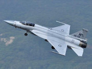 جے ایف 17 تھنڈر بھارت کےلیے ڈراؤنا خواب کیوں